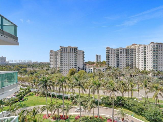 19955 NE 38th Court 901, Aventura, FL 33180