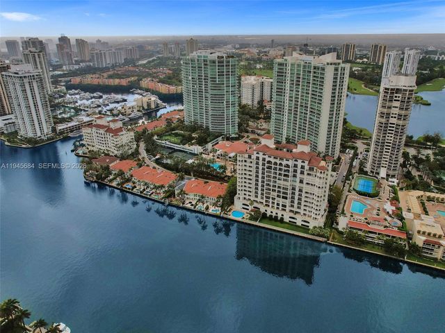 19955 NE 38th Court 901, Aventura, FL 33180
