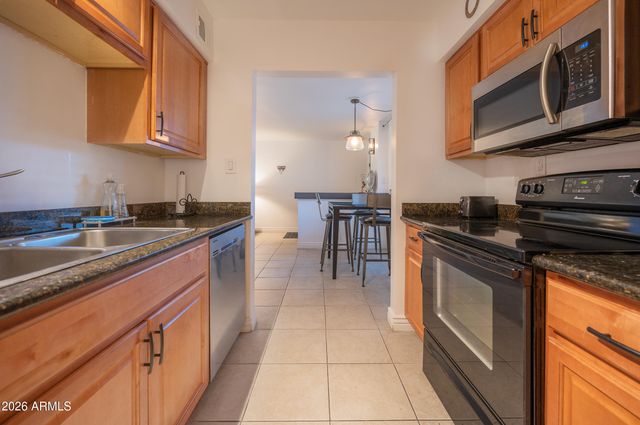 7625 E CAMELBACK Road B116, Scottsdale, AZ 85251