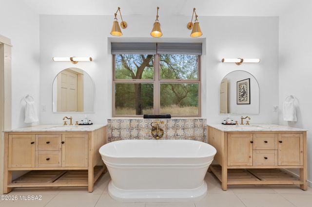 11211 E Shady Lane, Tucson, AZ 85749