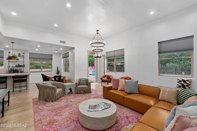 11211 E Shady Lane, Tucson, AZ 85749