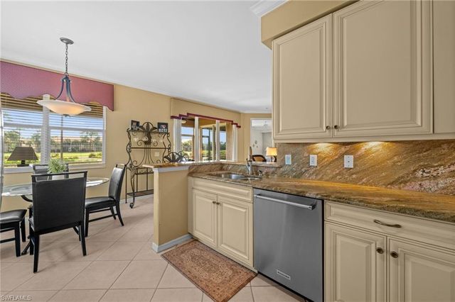 3908 Forest Glen BLVD # 101, Naples, FL 34114