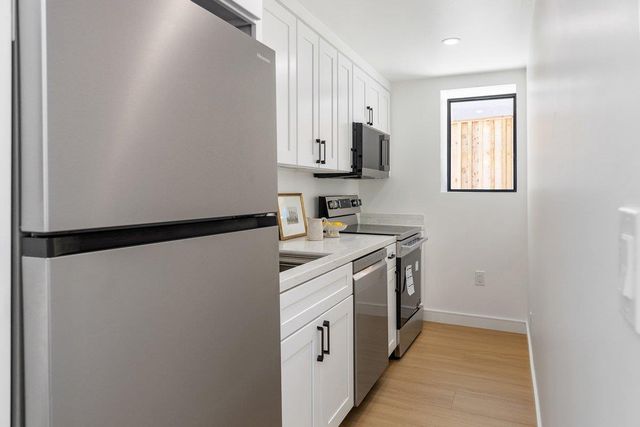 731 Grand Ave, South San Francisco, CA 94080