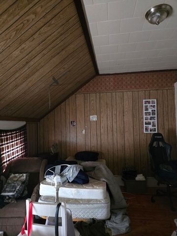 67-69 Austin St, New Bedford, MA 02740