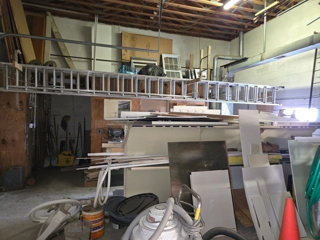 67-69 Austin St, New Bedford, MA 02740