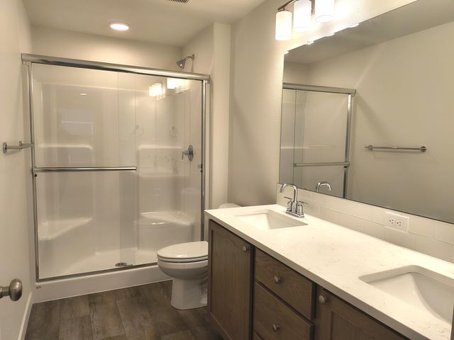 20487 SE Bard Court 11, Bend, OR 97702