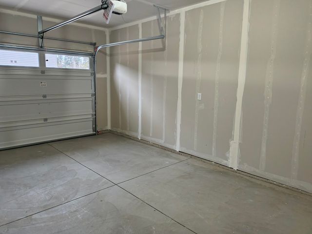 20487 SE Bard Court 11, Bend, OR 97702