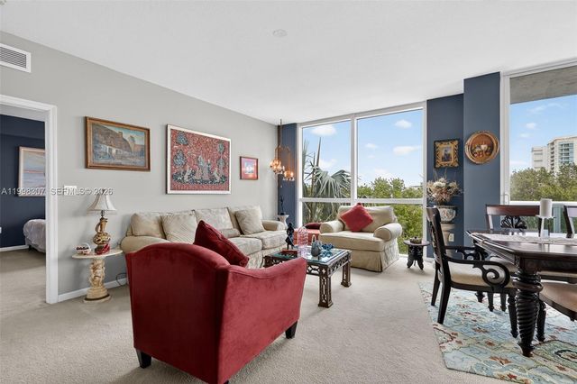 7910 Harbor Island Dr 406, North Bay Village, FL 33141