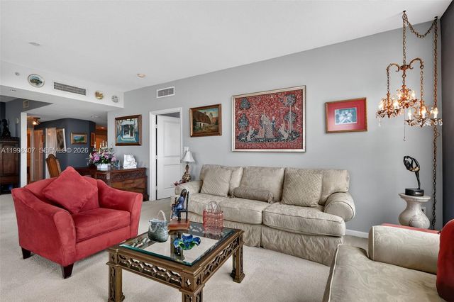 7910 Harbor Island Dr 406, North Bay Village, FL 33141