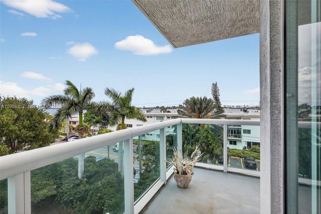 7910 Harbor Island Dr 406, North Bay Village, FL 33141