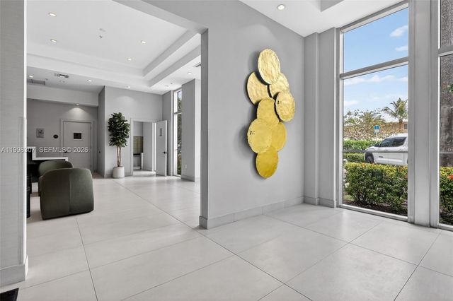 7910 Harbor Island Dr 406, North Bay Village, FL 33141