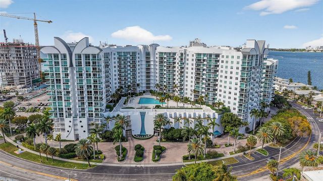 7910 Harbor Island Dr 406, North Bay Village, FL 33141