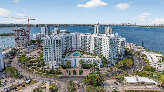 7910 Harbor Island Dr 406, North Bay Village, FL 33141