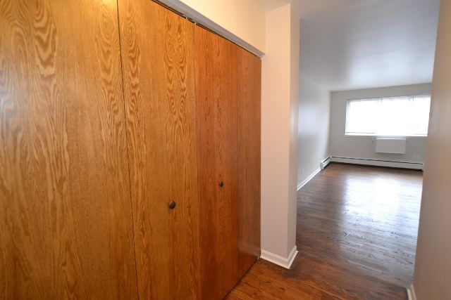 1040 W HOLLYWOOD Avenue 506, Chicago, IL 60660