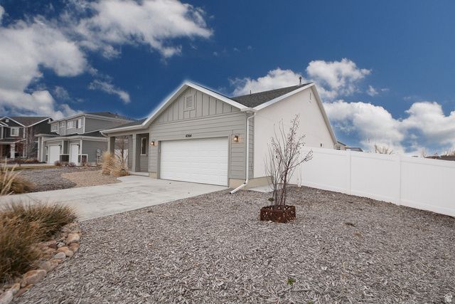 4264 W 6025 S, Roy, UT 84067