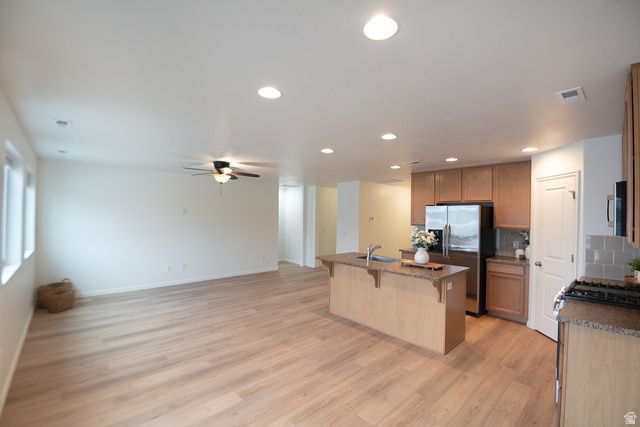 4264 W 6025 S, Roy, UT 84067