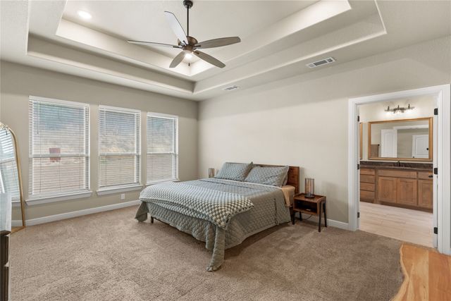 916 Silverleaf Drive, Weatherford, TX 76085