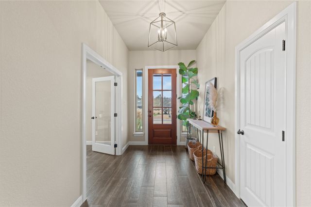 916 Silverleaf Drive, Weatherford, TX 76085