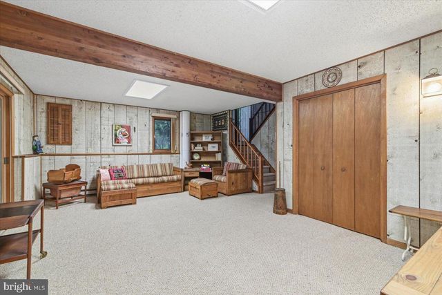 701 WATERCREST AVE, Effort, PA 18330