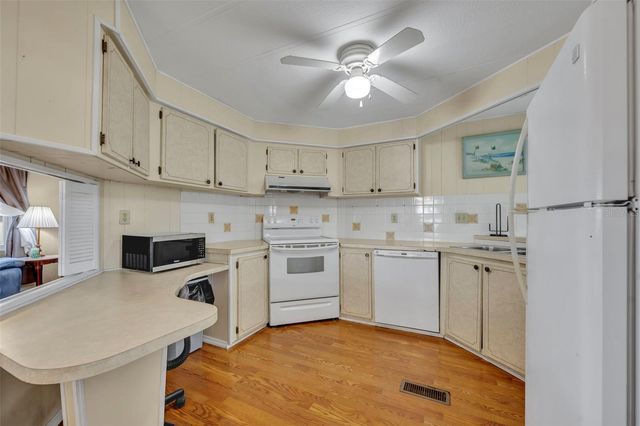 278 KELOU COURT, Leesburg, FL 34788