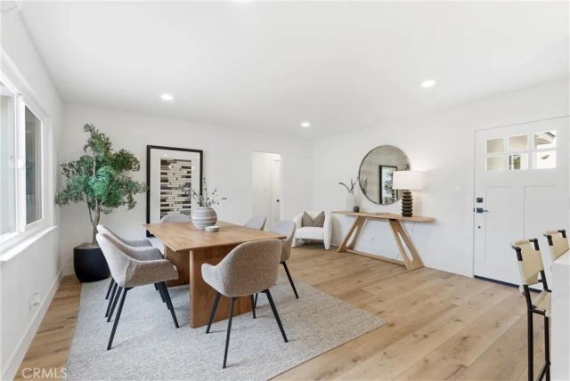 1433 W Saint Andrew, Santa Ana, CA 92704