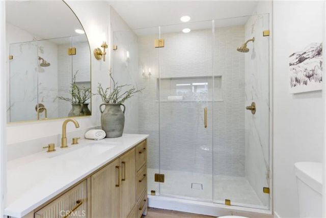 1433 W Saint Andrew, Santa Ana, CA 92704