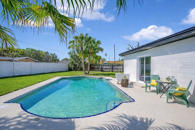 2020 COCOS COURT, Winter Park, FL 32792