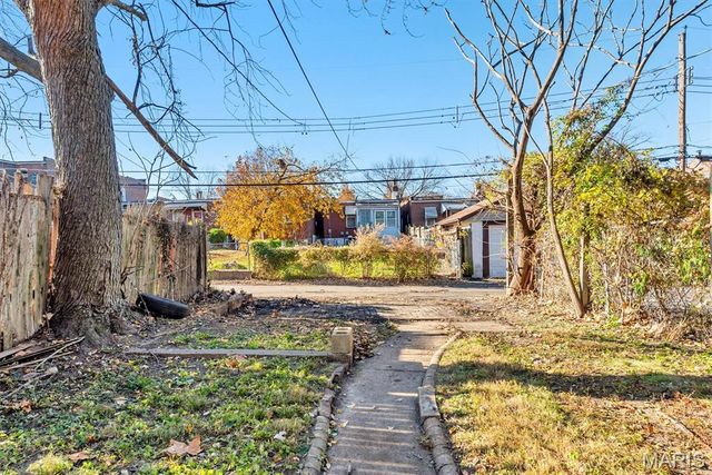 3719 Minnesota Avenue, St Louis, MO 63118