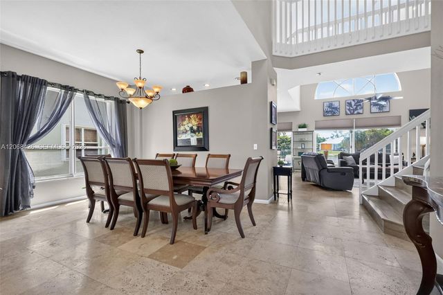 600 SW 167th Way, Pembroke Pines, FL 33027