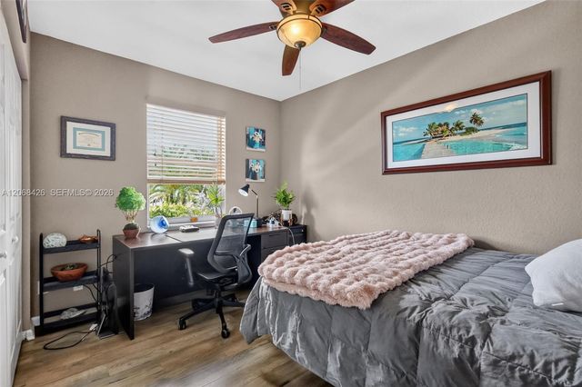 600 SW 167th Way, Pembroke Pines, FL 33027