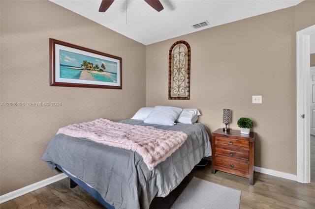 600 SW 167th Way, Pembroke Pines, FL 33027