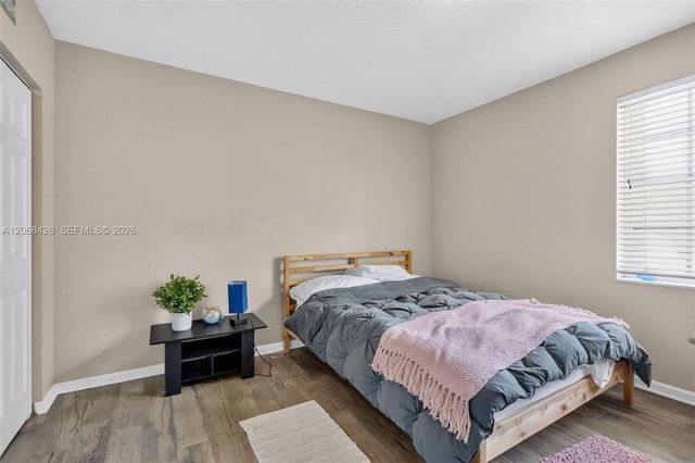 600 SW 167th Way, Pembroke Pines, FL 33027