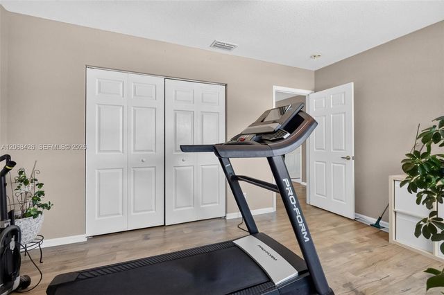 600 SW 167th Way, Pembroke Pines, FL 33027