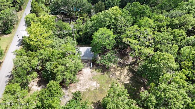 5900 Brown Road, Ocean Springs, MS 39564
