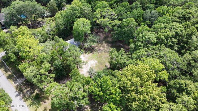 5900 Brown Road, Ocean Springs, MS 39564