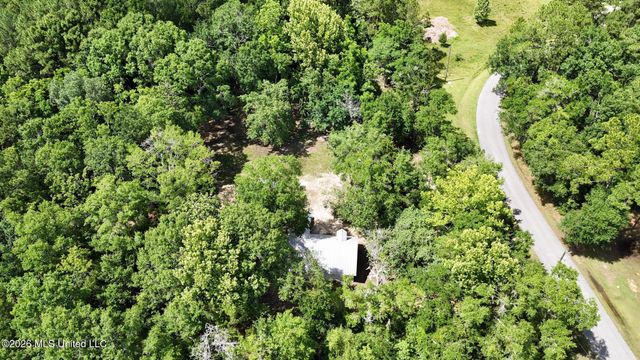 5900 Brown Road, Ocean Springs, MS 39564
