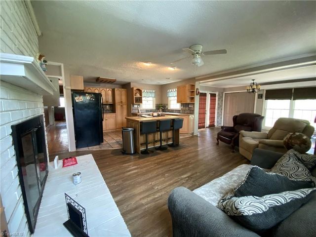 1112 Green Street, Reidsville, NC 27320