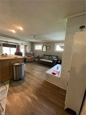 1112 Green Street, Reidsville, NC 27320