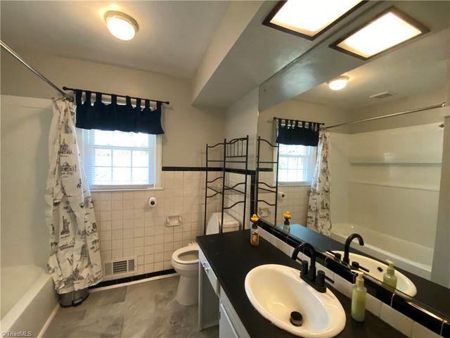1112 Green Street, Reidsville, NC 27320