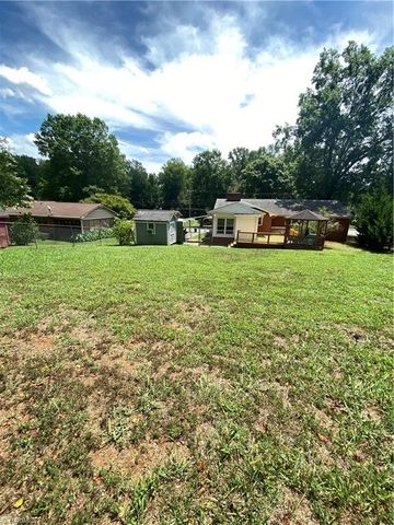 1112 Green Street, Reidsville, NC 27320