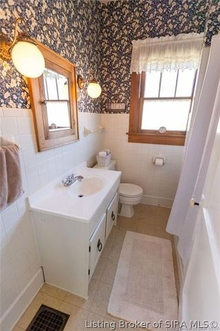 1006 Indiana Avenue, New Albany, IN 47150