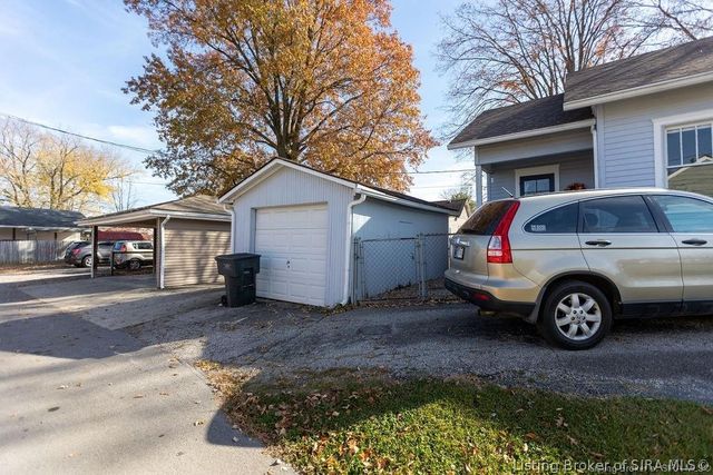 1006 Indiana Avenue, New Albany, IN 47150