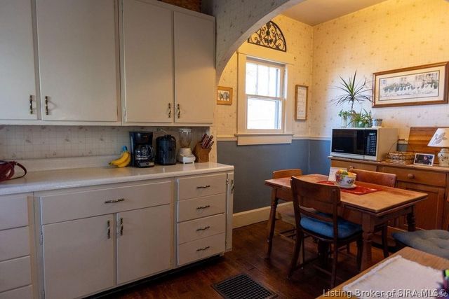 1006 Indiana Avenue, New Albany, IN 47150