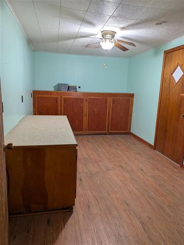 811 Schriever Street, Jennings, LA 70546