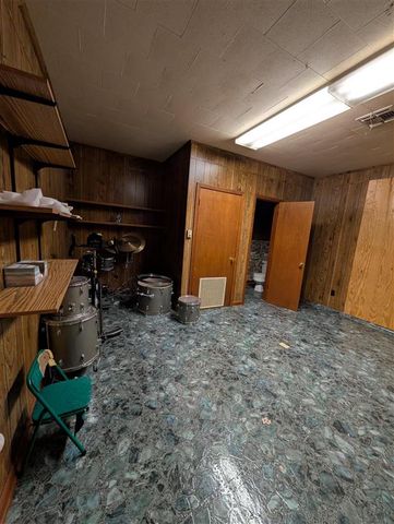 811 Schriever Street, Jennings, LA 70546