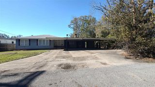 811 Schriever Street, Jennings, LA 70546