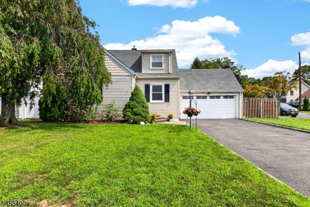 1824 Mountain Ave, Scotch Plains Twp., NJ 07076 — exterior