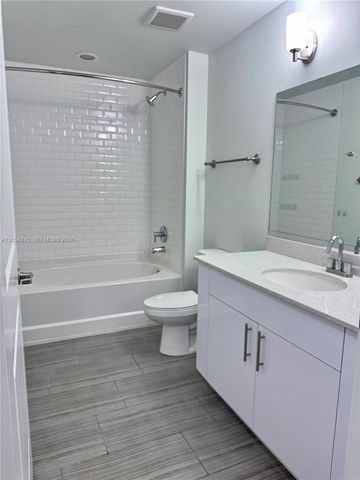 1776 Polk St 705, Hollywood, FL 33020