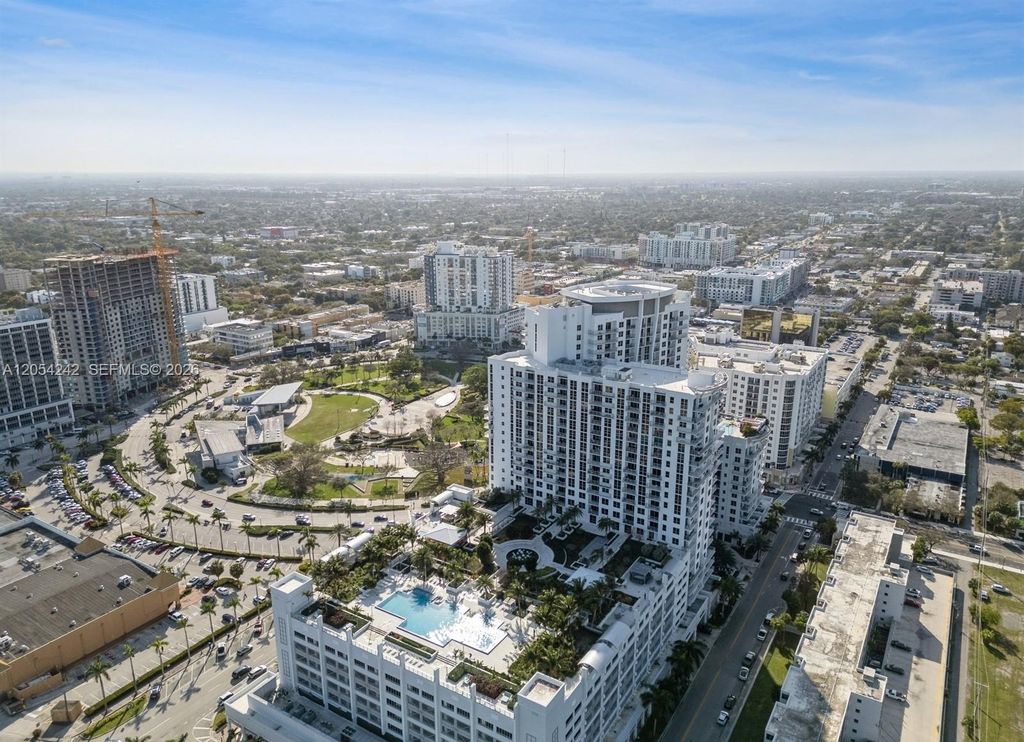 1776 Polk St 705, Hollywood, FL 33020