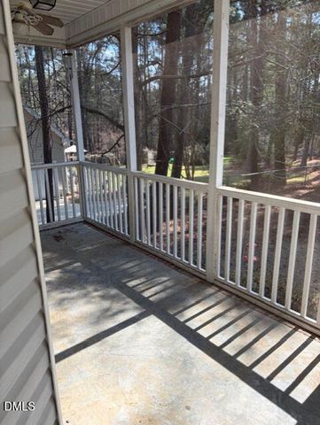 210 Donnibrook Run, Fuquay Varina, NC 27526